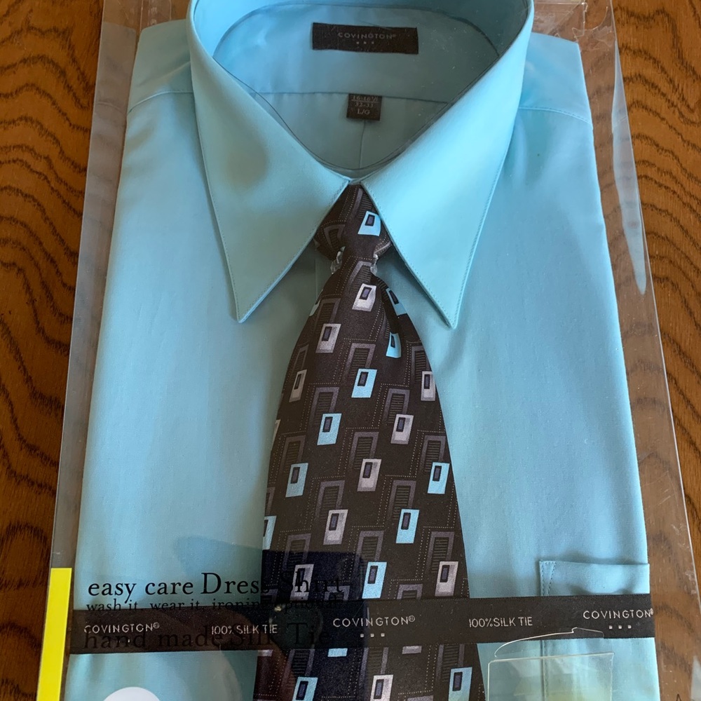 Gorgeous new in box men’s dress shirt with tie